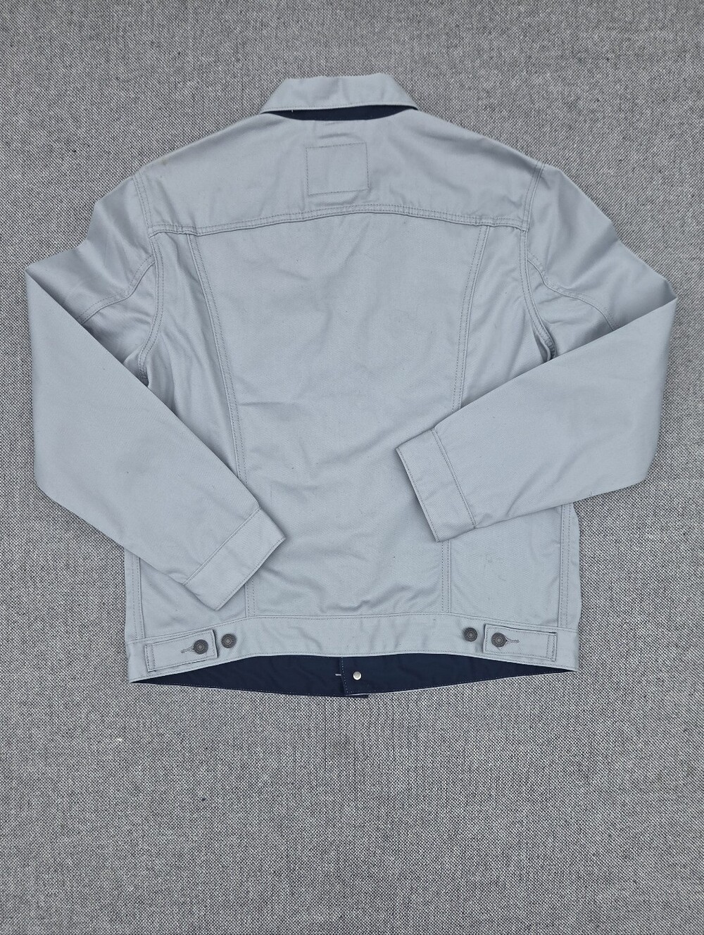 🏈 Levi’s x NFL Patriots Gray Trucker Jacket Men’s XL NWT - Picture 2 of 16